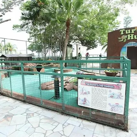 Cuti Cuti Apartment Glory Beach Port Dickson Luaran gambar